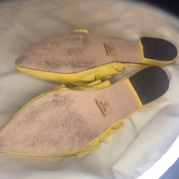 Chase and Chloe Ruffle Mules Butter Yellow Size 7 - Picture 3 of 5